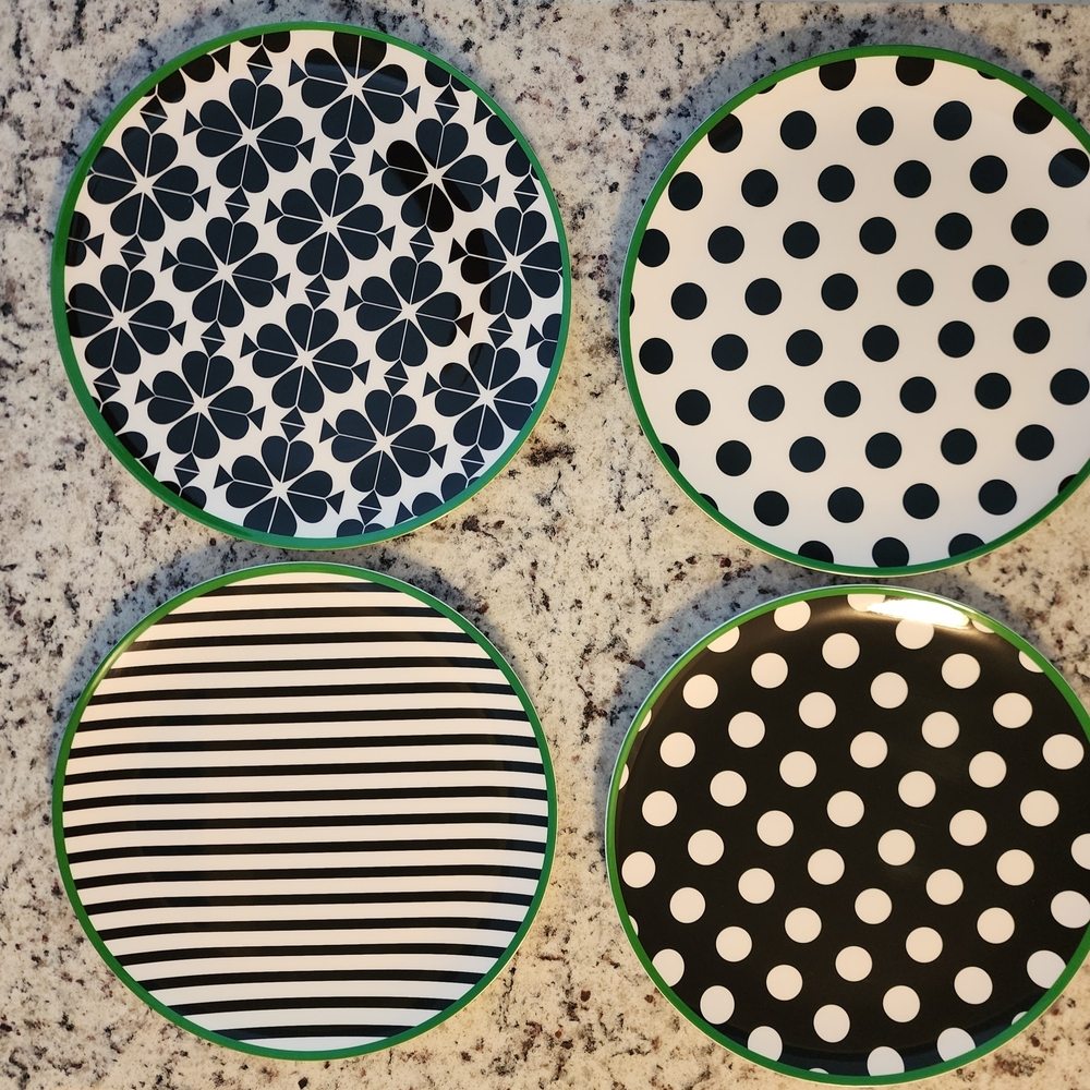 Diane Von Furstenberg Black/White Patterned Plates Dinner 10.5 Inch NWOT